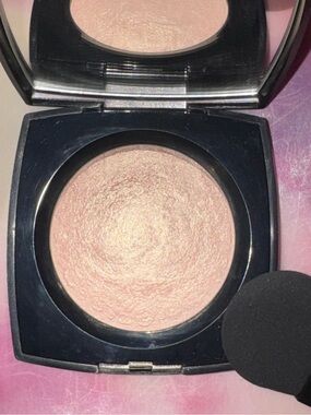 Chanel Poudre Signee de Chanel Illuminating Powder